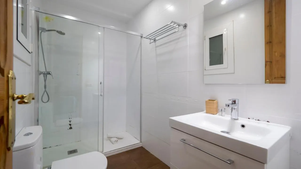 Apartment Acogedor Apartamento De 2 Dormitorios Barcelona